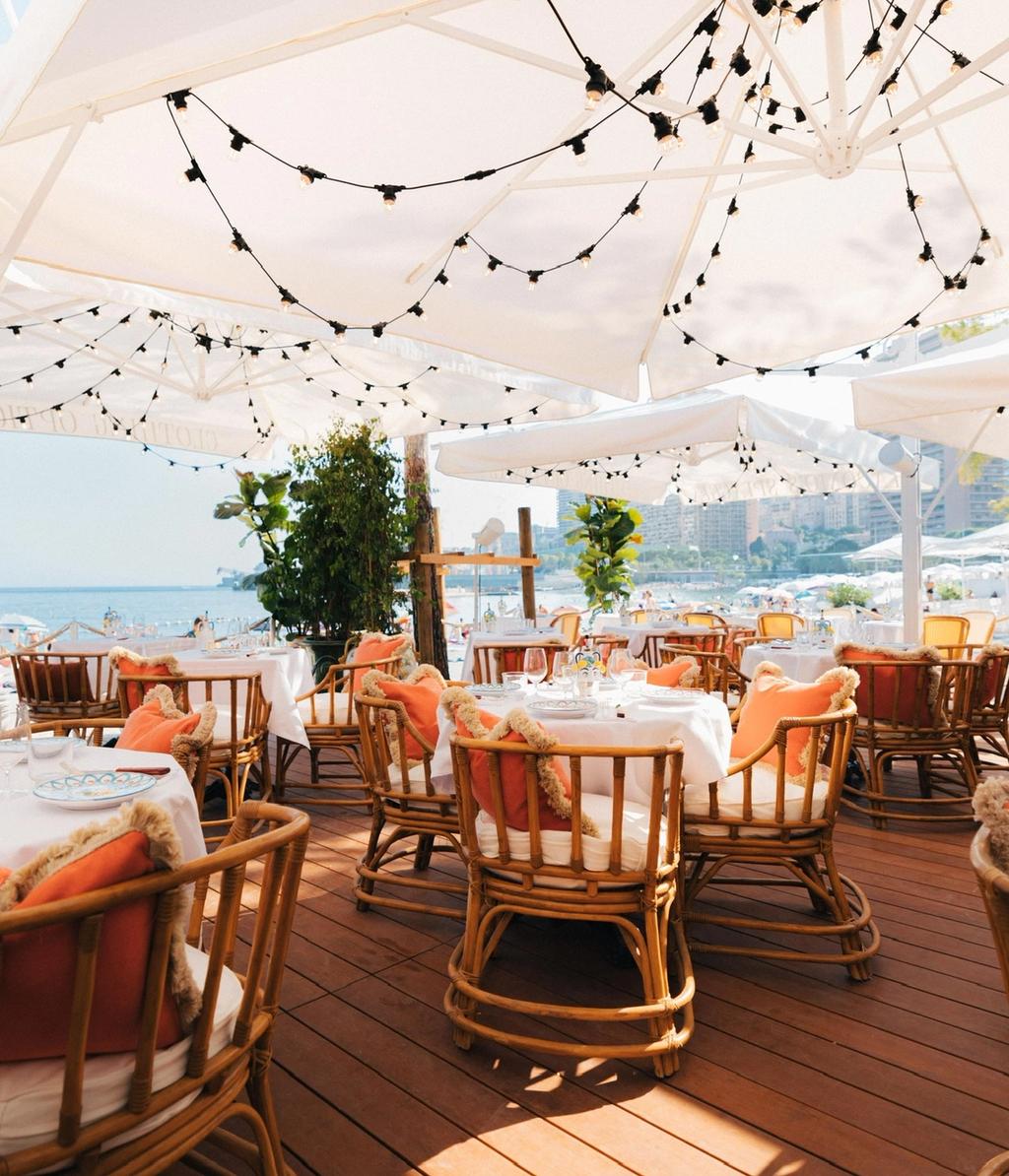 Giacomo, ristorante italiano Monaco, Spiaggia di Larvotto