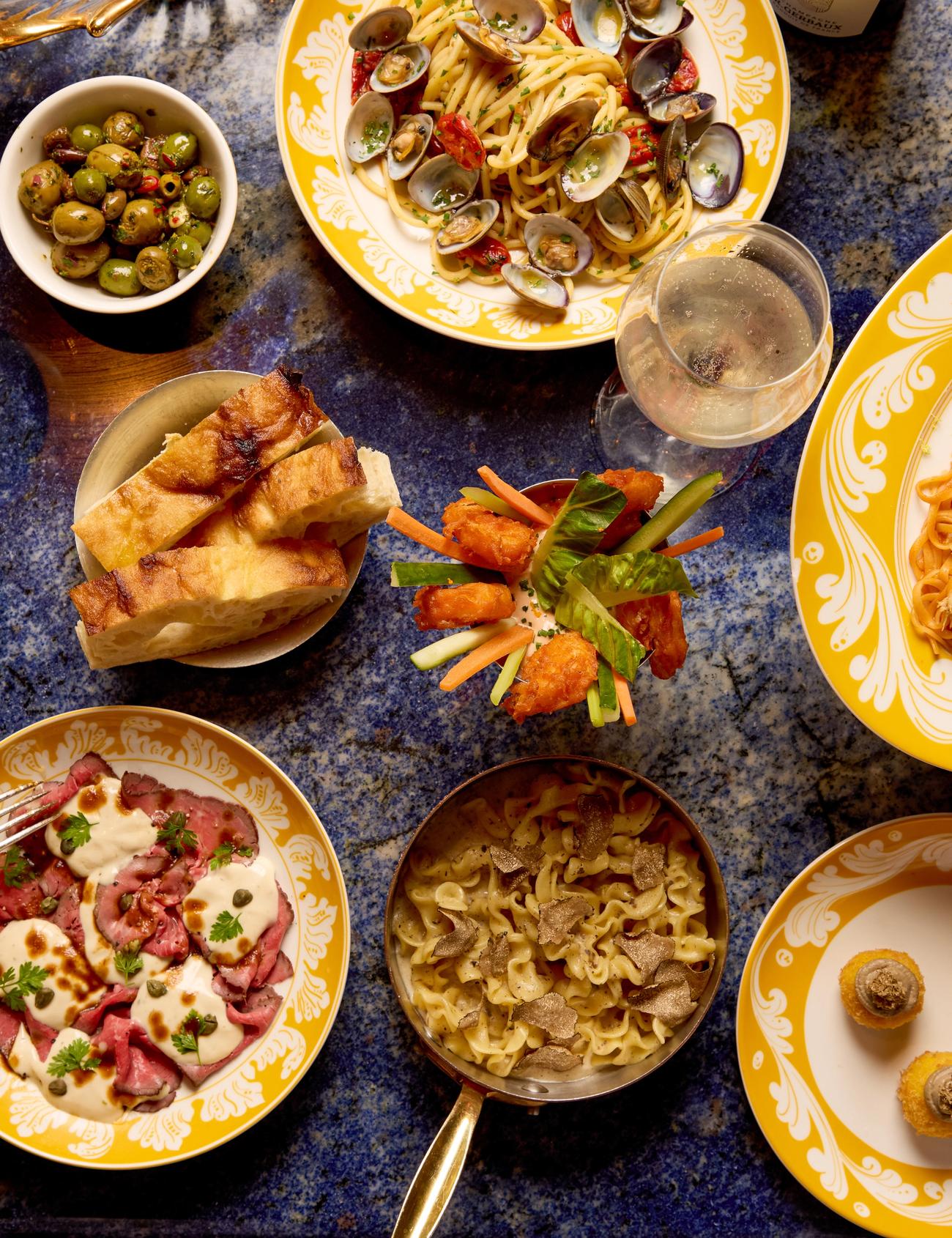 Big Mamma · Italian restaurants con molto amore